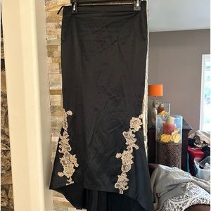 Mandalay Fitted Maxi Silk Embellished Skirt size 2